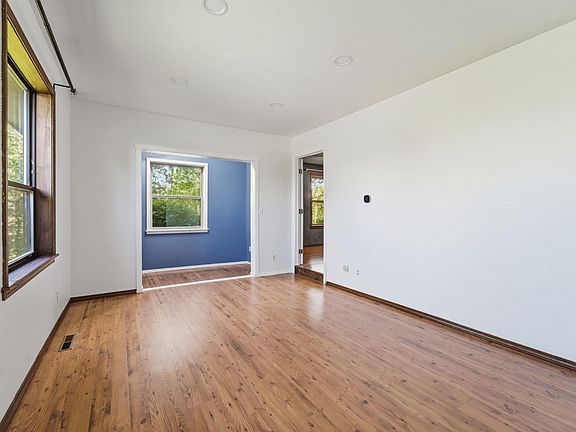 5th image of 4204 S Bermuda Rd