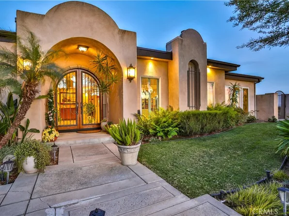2708 N Mountain Ave, Claremont, CA 91711