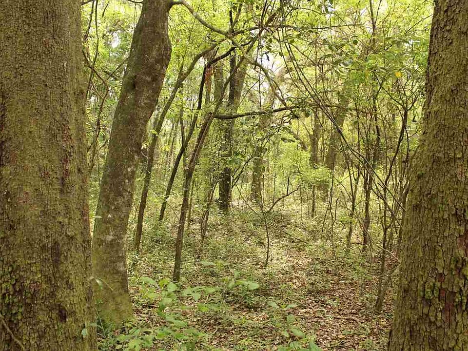 1st image of NE Cassia Dr