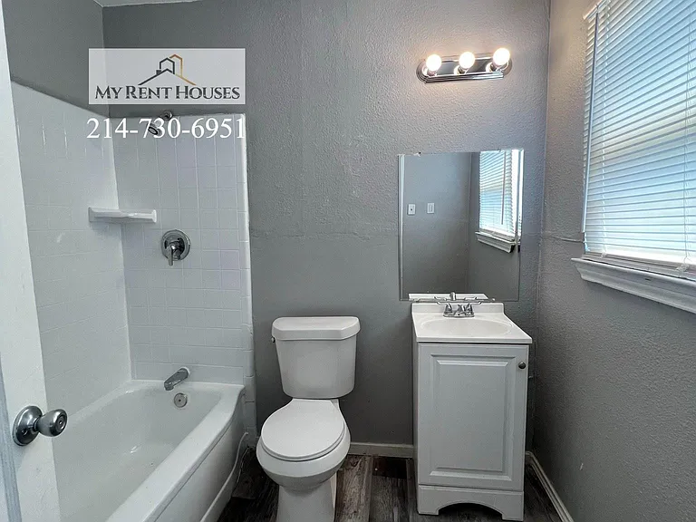 1906 Village Way — Photo 9
