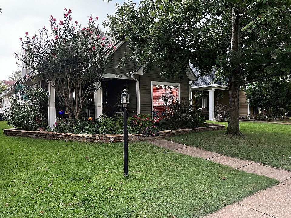 August 2023 New Landscaping 