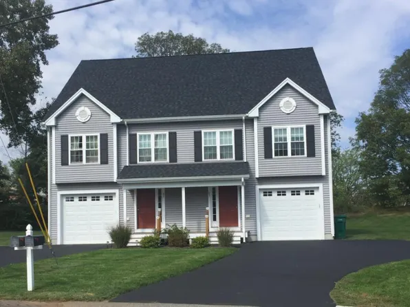85 Leedham St, Attleboro, MA 02703