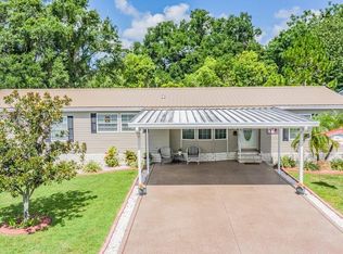 37454 Neukom Ave, Zephyrhills, FL 33541