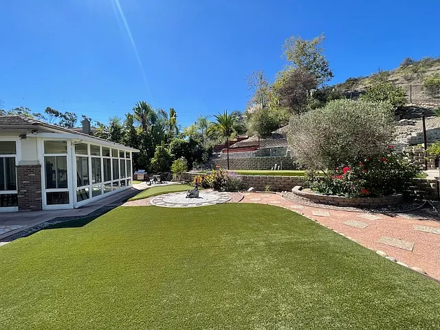 11704 Eastfield Rd — Photo 3