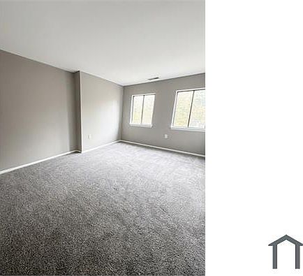 2nd image of 15 Suntop Ct