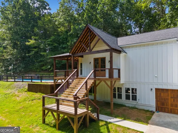 109 Lakeview Ct, Ellijay, GA 30540
