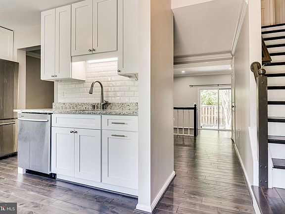 4th image of 7530 Oldham Way