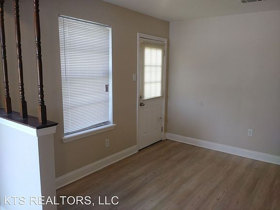 4th image of 7851 Buffalo St