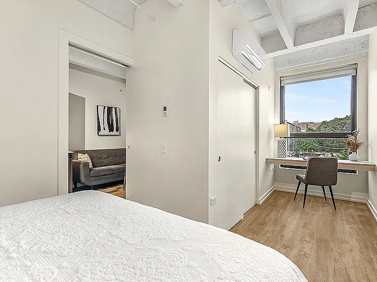 3119-21 N Broadway St #506 — Photo 3