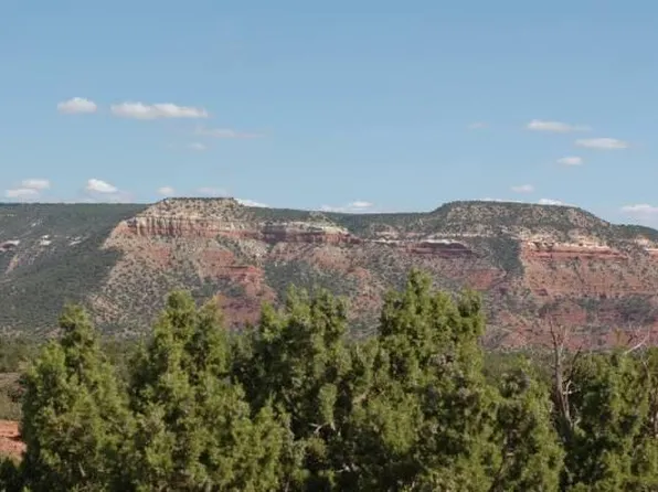 18 Mesquite Ln, Newkirk, NM 88431