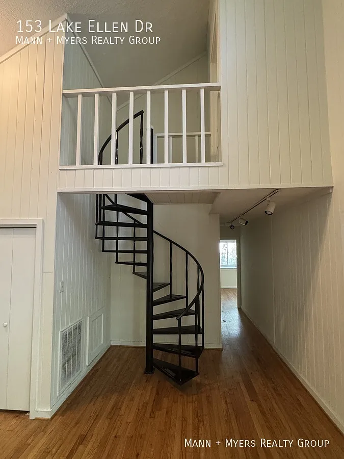 3 bed, 1750 sqft, $2,150 — Photo 3