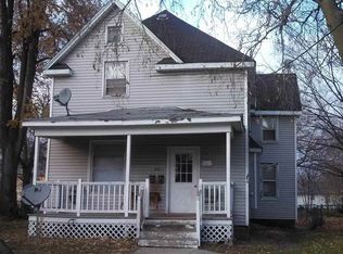 420 Center St, Waterloo, IA 50703