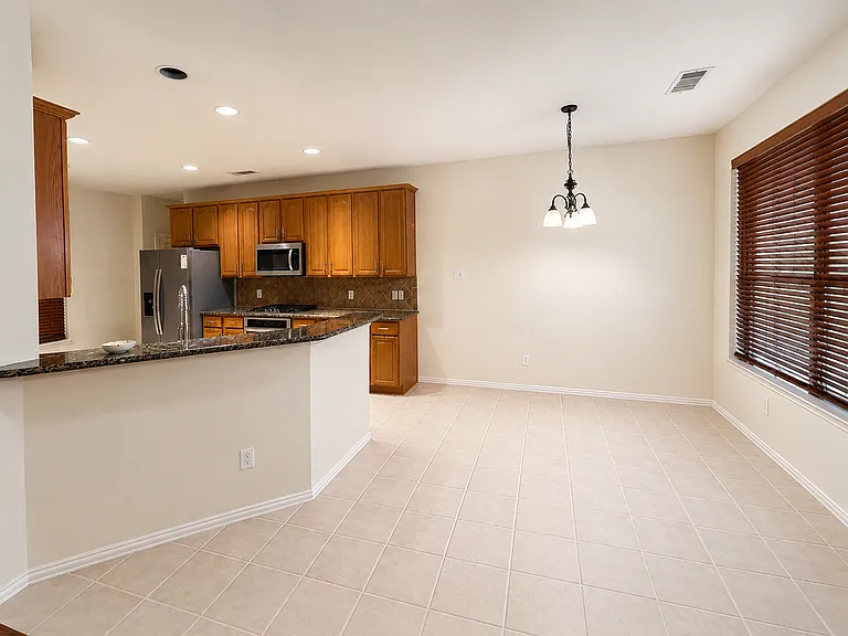 5000 Crossvine Ln — Photo 6