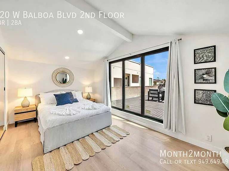 920 W Balboa Blvd #2 — Photo 7