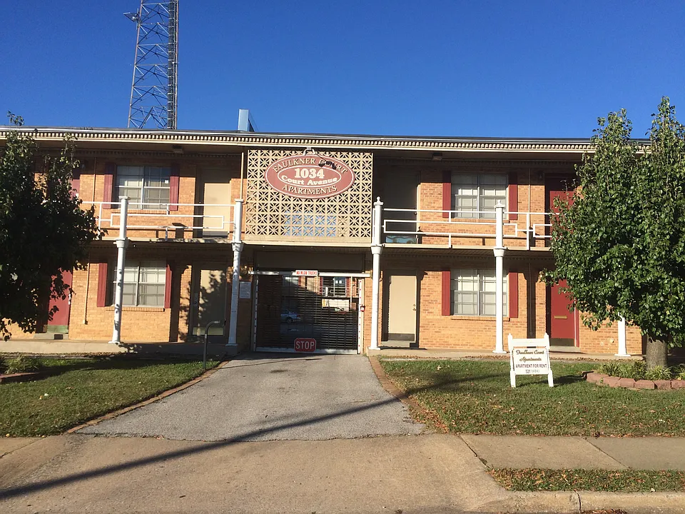 Faulkner Court Apartments