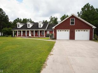 322 Ferrow Crossing Rd, White Oak, GA 31568