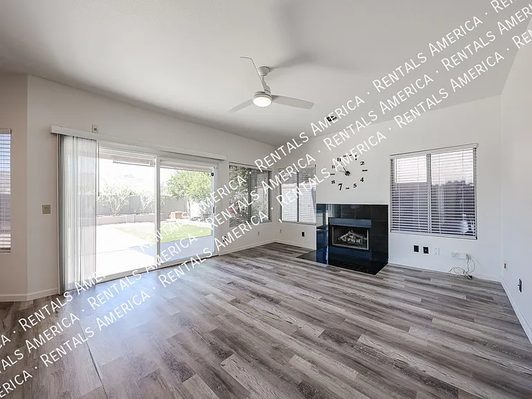 6101 W Whispering Wind Dr — Photo 8