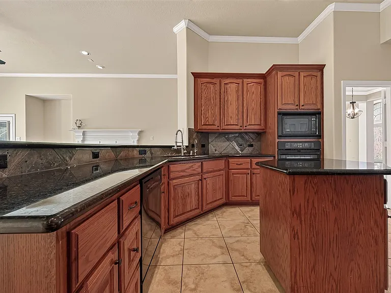 23103 Sandsage Ln — Photo 20