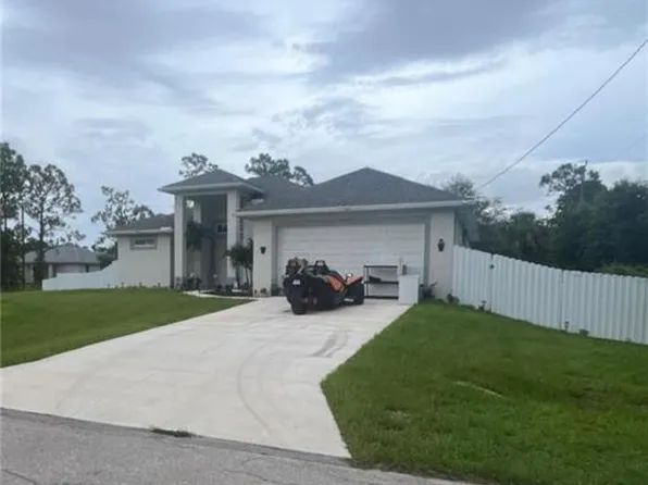 233 Baize AVE S, LEHIGH ACRES, FL 33974