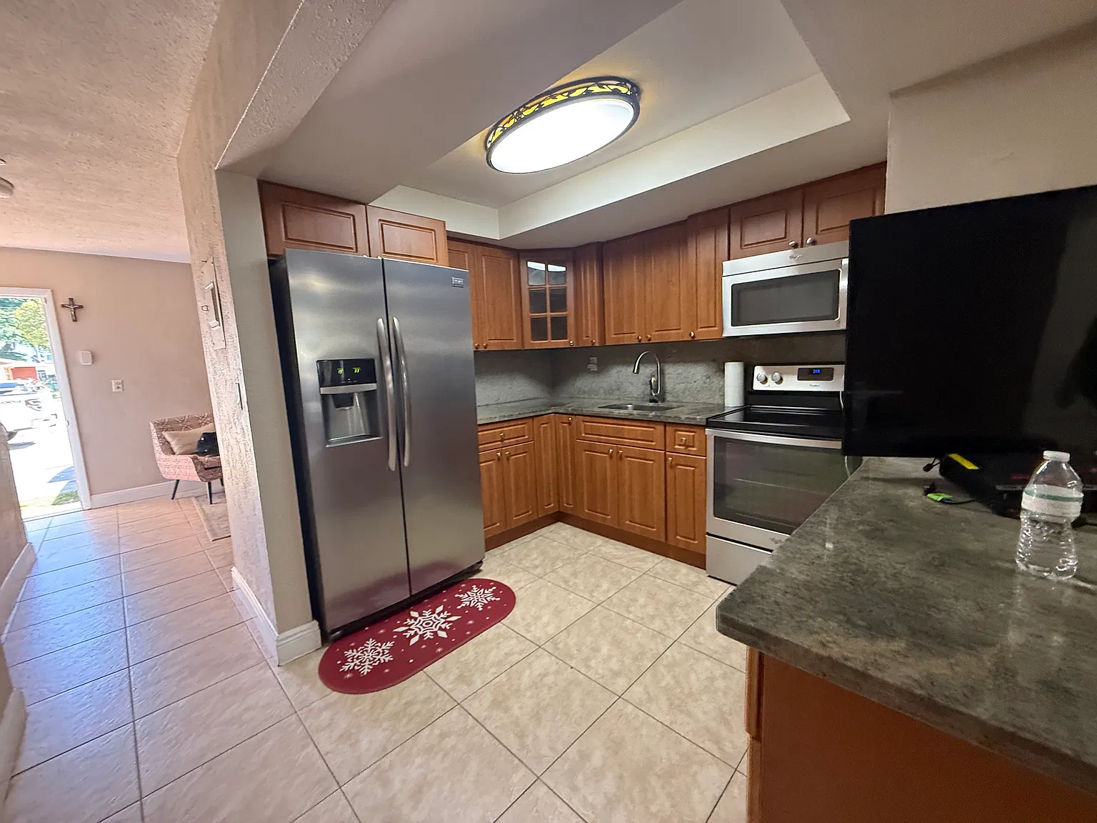 2 bed, 1.5 bath, $2,400 — Photo 2