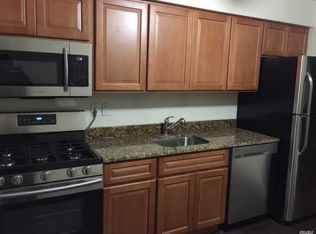 38 Ralph Ave, Babylon, NY 11702