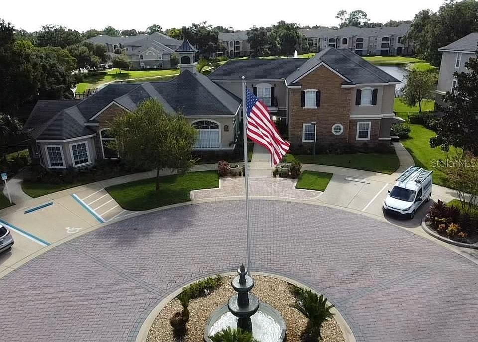 1st image of 940 Village Trl Unit 4-206