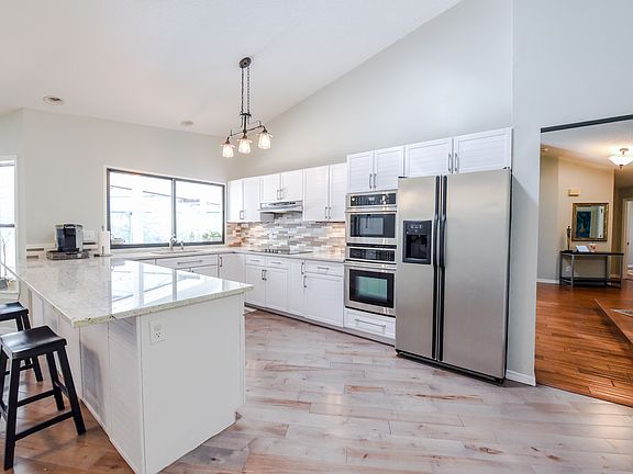 2nd image of 403 Woodstead Cir