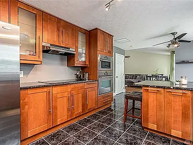 3595 King Edward Way — Photo 7