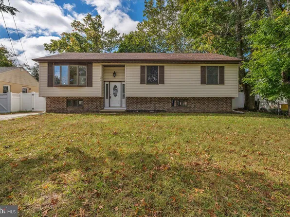 304 Ridge Ave, Blackwood, NJ 08012