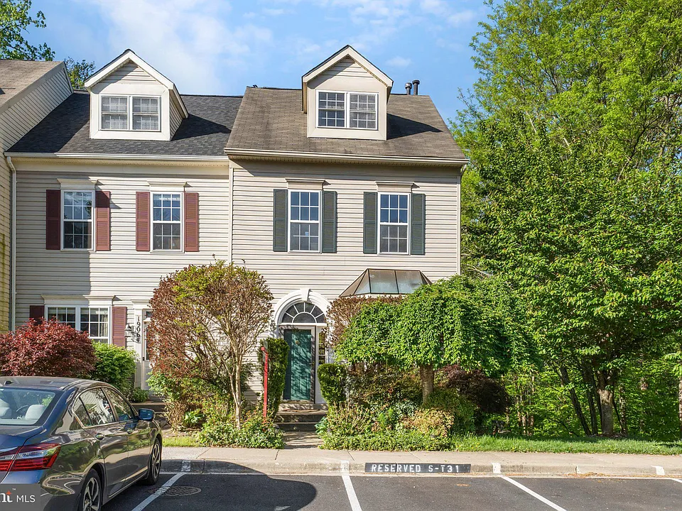 19066 Sawyer Ter