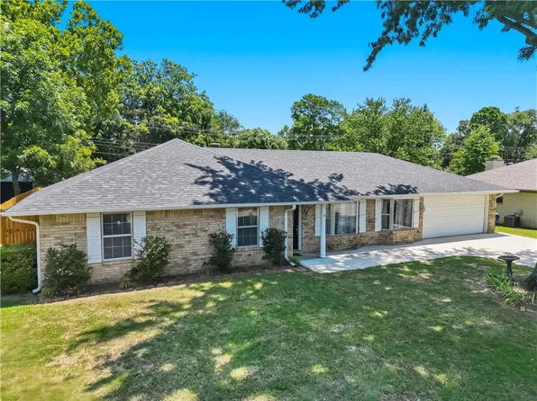 8217 Meadow Dr, Fort Smith, AR 72908