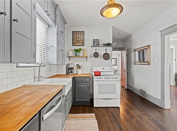 4th image of 246 N 20th St