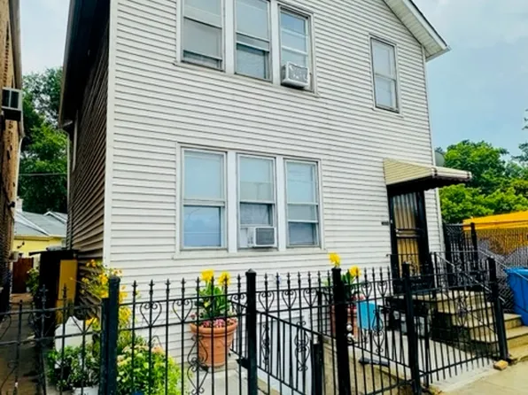 3675 S Archer Ave, Chicago, IL 60609