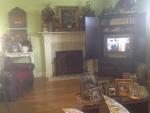 2nd image of 1928 Masterpiece Ave