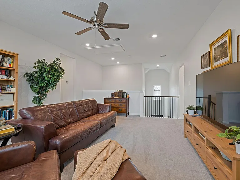 18323 Tiger Flowers Dr — Photo 25