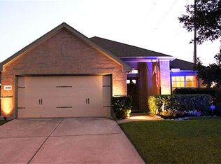 11302 Sandstone Canyon Dr, Humble, TX 77396