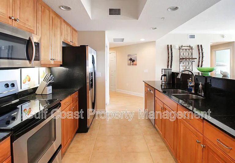 800 N Tamiami Trl #806 — Photo 7