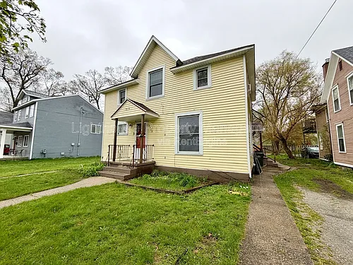 1515 Hoyt St #1 Photo 1