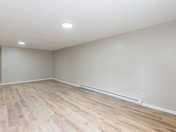 5th image of 10 Cates Ave APT D