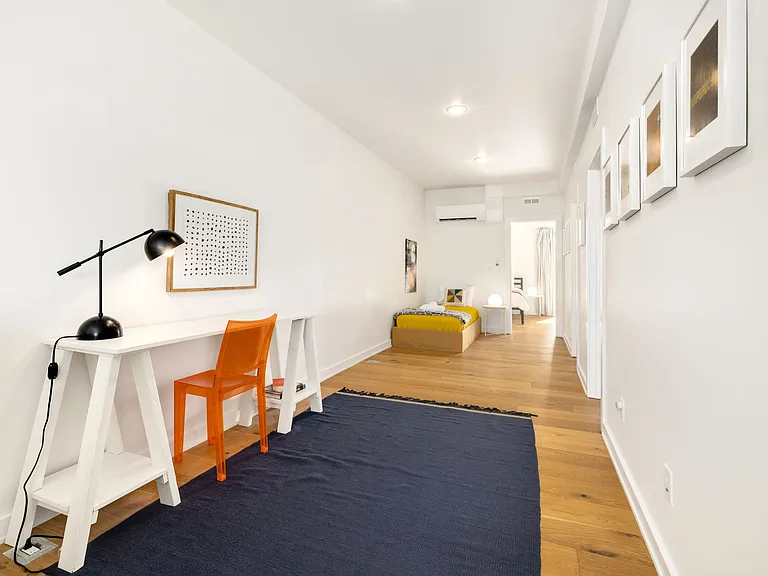 502 SE Tourmaline Mews — Photo 13