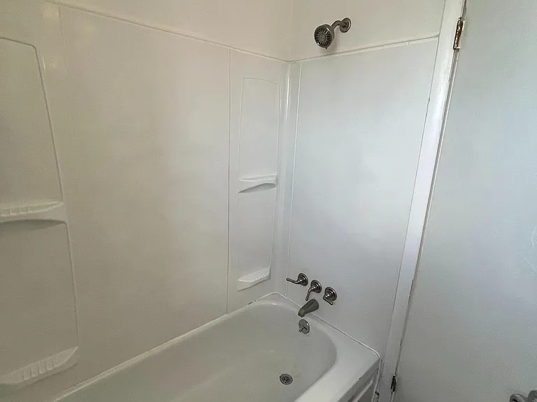 168 N Bonsall Ave — Photo 11