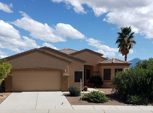 481 W Calle Artistica, Green Valley, AZ 85614