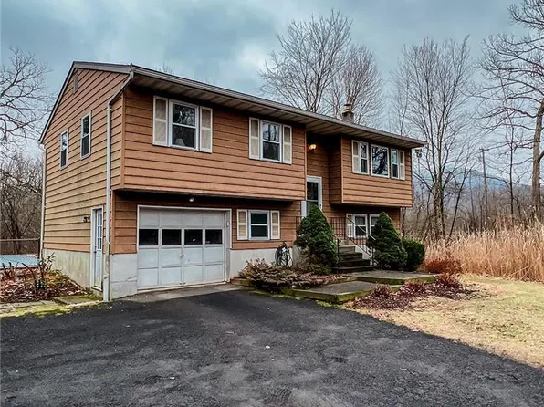 7 Penny Lane, Cornwall, NY 12518