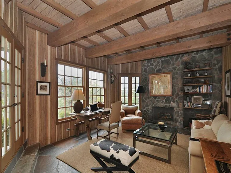 5537 Round Meadow Rd — Photo 8