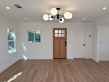 440 Wren Dr — Photo 9