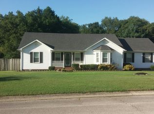 1705 Creekstone Dr, Columbia, TN 38401
