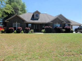 355 Curlee Way, Wetumpka, AL 36092