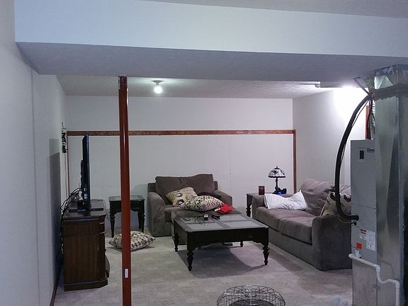 3rd image of 105 Kiersten Ct
