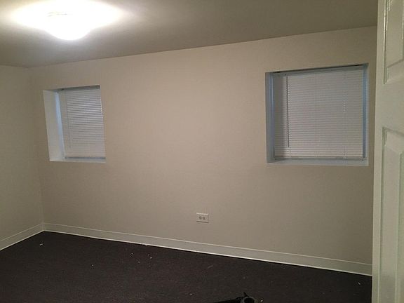 5th image of 4326 N Sacramento Ave #G