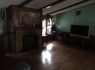 2527 Childress Rd, Alum Creek, WV 25003
